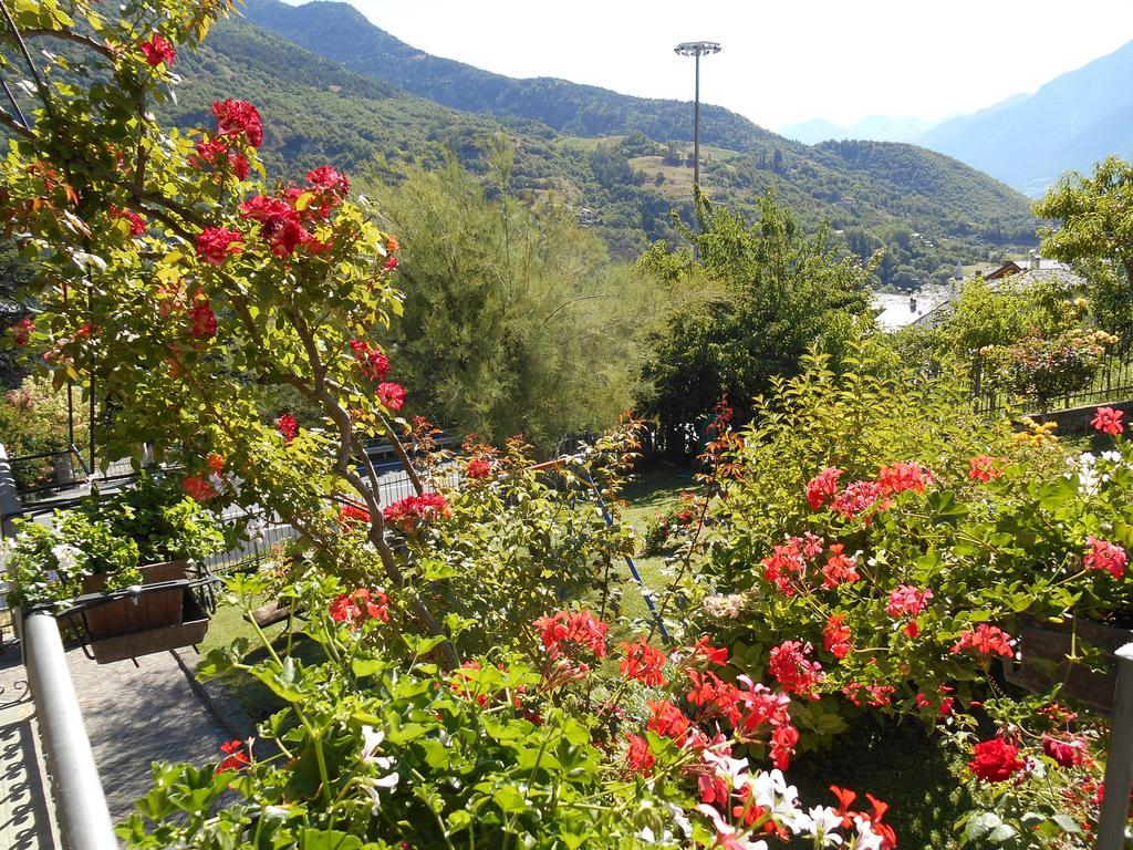 B&B Les Fleurs Gignod Exteriér fotografie